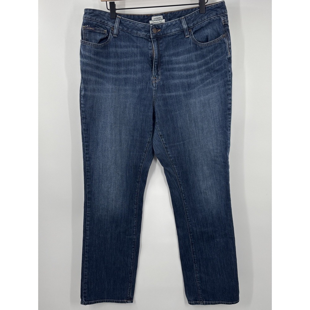 L.L. Bean Favorite Fit Womens Straight Leg Blue Jeans Size 16 Medium‎ Tall